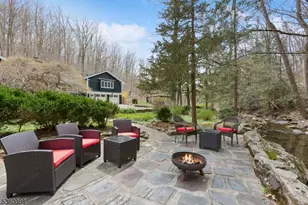 8 Boulder Hill Rd, Tewksbury Township, NJ 07830 - Photo 12