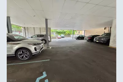 654 Mount Prospect Ave  302, Newark, NJ 07104 - Photo 14