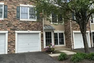 35 Magnolia Way, North Haledon, NJ 07508 - Photo 2