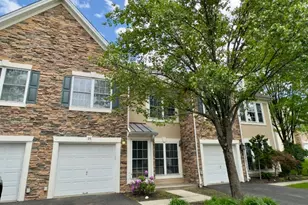 35 Magnolia Way, North Haledon, NJ 07508 - Photo 2