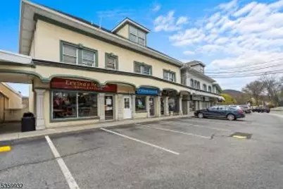 569 High Mountain Rd, North Haledon, NJ 07508 - Photo 2