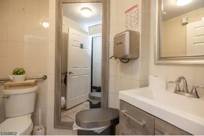 261 2nd St, Elizabeth, NJ 07206 - Photo 8