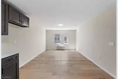 172 6th St #54, Passaic, NJ 07055 - Photo 2