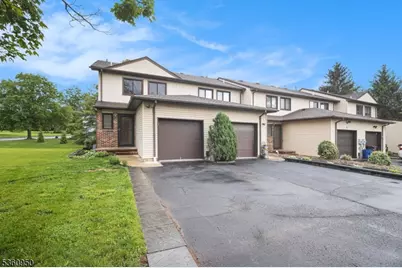 31 Canterberry Cir, Raritan Township, NJ 08822 - Photo 1