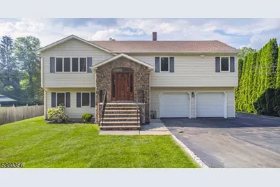 36 Bellows Ln, Montville Township, NJ 07082 - Photo 48