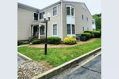 120 Willard St #15, Pompton Lakes, NJ 07442 - Photo 1