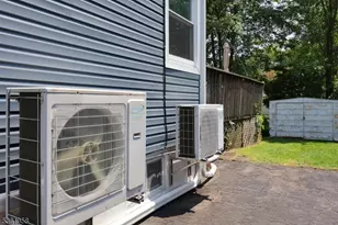 992 Milton Blvd, Rahway, NJ 07065 - Photo 38