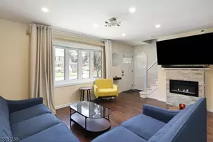 992 Milton Blvd, Rahway, NJ 07065 - Photo 8