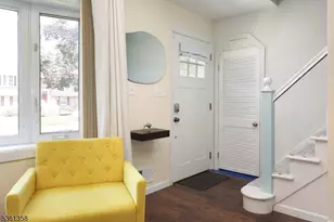 992 Milton Blvd, Rahway, NJ 07065 - Photo 4