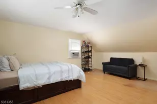 992 Milton Blvd, Rahway, NJ 07065 - Photo 20