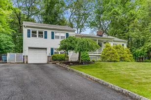 4 Highland Ct, Parsippany, NJ 07950 - Photo 1