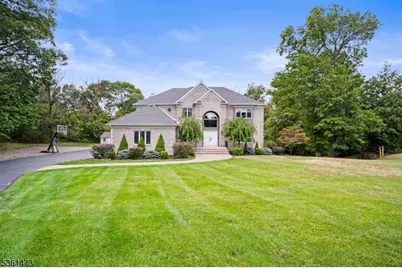 10 Smock Ct, Montville Township, NJ 07082 - Photo 1