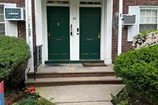 46A Meadowbrook Pl, Maplewood, NJ 07040 - Photo 1