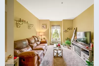 7417 Richmond Rd #417, West Milford, NJ 07480 - Photo 18