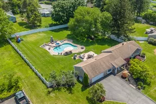 10 Mountainview Rd, Roxbury Township, NJ 07876 - Photo 1