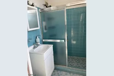 704-712 North Broad St 8D, Elizabeth, NJ 07208 - Photo 24