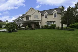 13 Van Saun Pl, Pequannock Township, NJ 07444 - Photo 1