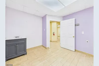 623 N Wood Ave, Linden, NJ 07036 - Photo 14