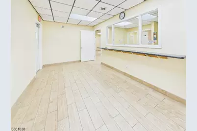 623 N Wood Ave, Linden, NJ 07036 - Photo 4