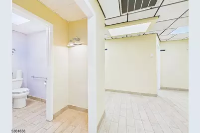 623 N Wood Ave, Linden, NJ 07036 - Photo 24