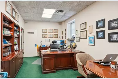 25 E Willow St., Millburn, NJ 07041 - Photo 8