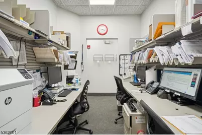 25 E Willow St., Millburn, NJ 07041 - Photo 16