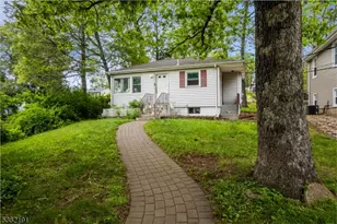 519 Davsel Rd, Roxbury Township, NJ 07850 - Photo 1