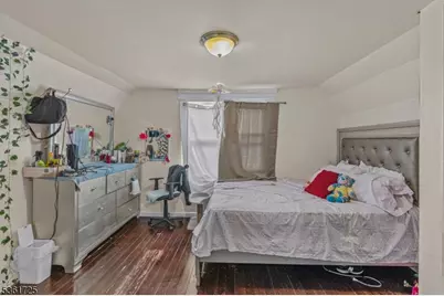 832 S 15th St, Newark, NJ 07108 - Photo 16