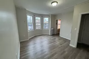 27 Highland Ave, Newark, NJ 07104 - Photo 4