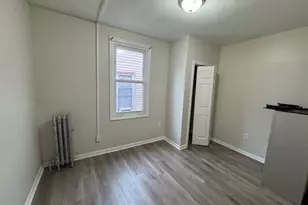 27 Highland Ave, Newark, NJ 07104 - Photo 6