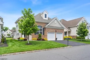 7 Bryant Ct, Franklin Township, NJ 08873 - Photo 1