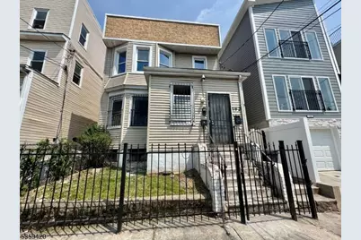 792 South 19th Street, Newark, NJ 07103 - Photo 4