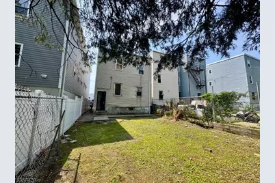 792 South 19th Street, Newark, NJ 07103 - Photo 6