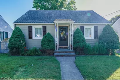 136 Martin Ave, Clifton, NJ 07012 - Photo 2