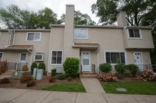 12 Woodland Dr, Roselle, NJ 07203 - Photo 1