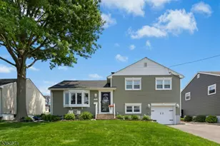 11 Garside Pl, Clark Township, NJ 07066 - Photo 1