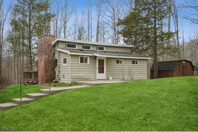 907 Meadowbrook Rd, Stillwater, NJ 07860 - Photo 1