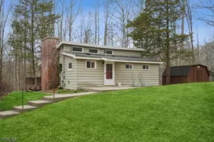 907 Meadow Brook Rd, Stillwater, NJ 07860 - Photo 1