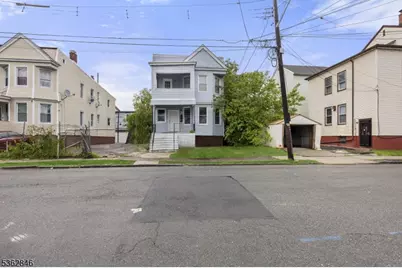 216 Oakwood Pl, Orange, NJ 07050 - Photo 1