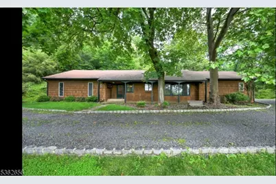 306 Warrenville Rd, Green Brook Township, NJ 08812 - Photo 1