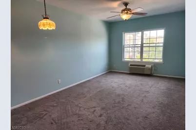 9212 Richmond Rd #9212, West Milford, NJ 07480 - Photo 8