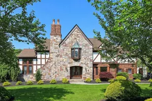 3 Manor Dr, Warren Township, NJ 07059 - Photo 1