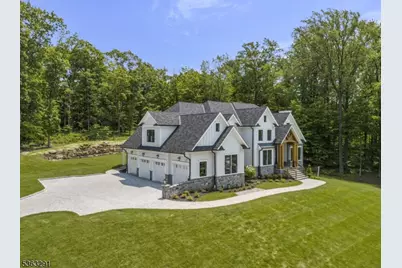 8 Cobblestone Ct, Warren Township, NJ 07059 - Photo 2