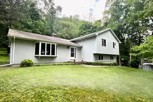 64 Plotts Rd, Hampton Township, NJ 07860 - Photo 1