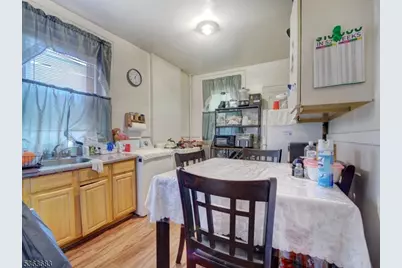 113 Elizabeth Ave, Newark, NJ 07108 - Photo 16