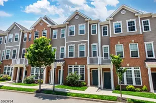 129 Eisenhower Ln, Wood Ridge, NJ 07075 - Photo 1