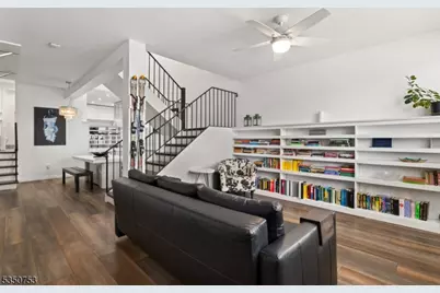 111 Mulberry St #TH-A, Newark, NJ 07102 - Photo 1