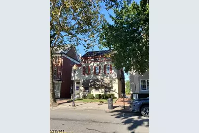 14 Elm St, Morristown, NJ 07960 - Photo 2