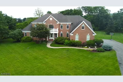 55 Forrest Stand, Pennsylvania, NJ 18042 - Photo 1