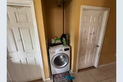 408 Chadwick Avenue, Newark, NJ 07112 - Photo 14